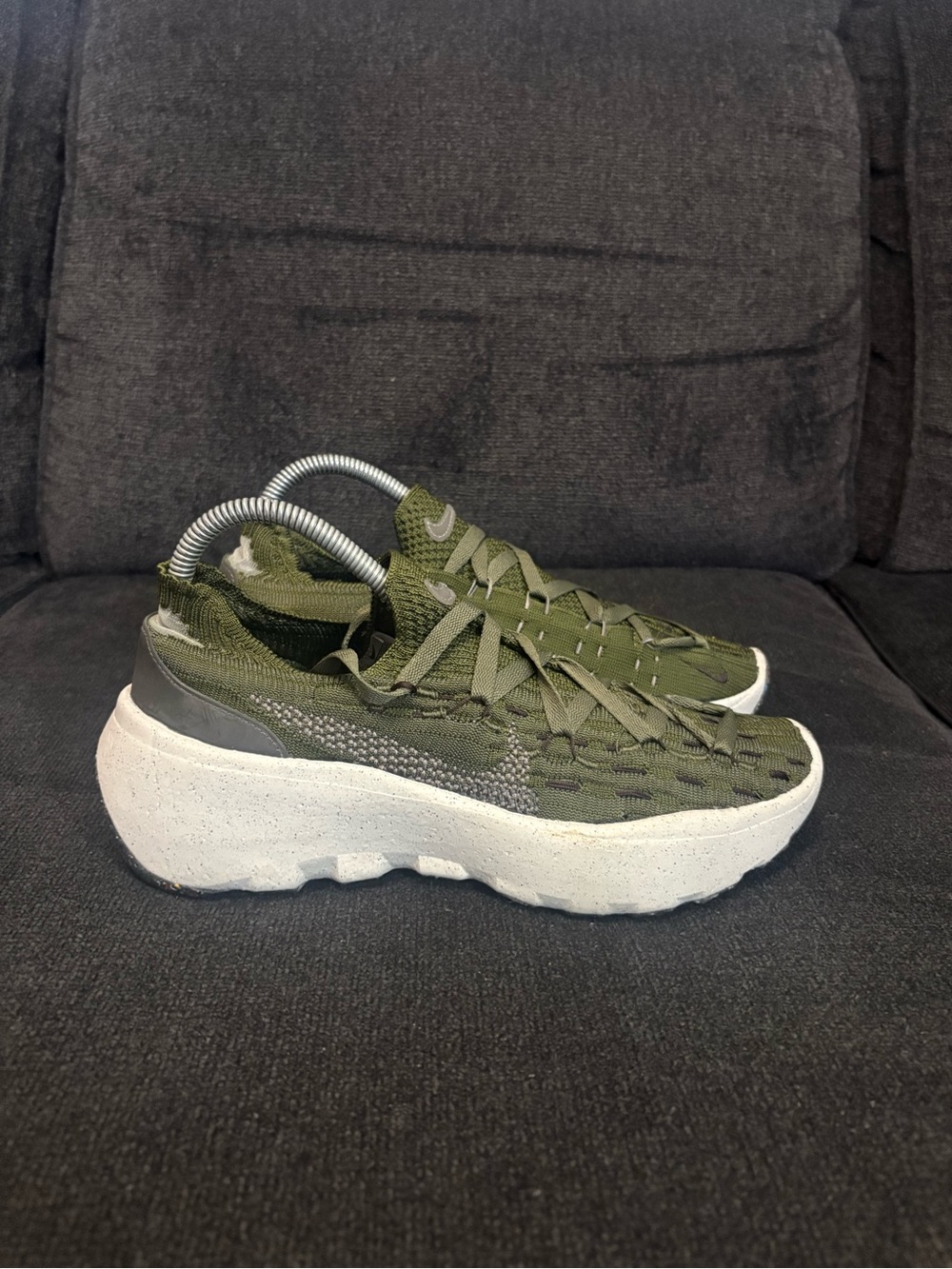 Nike Space Hippie 04 Shoes Womens Size 8.5 Green Crater Flyknit Sneakers Lace Up